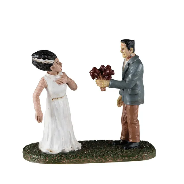 lemax-dating-clients-figurine-couple-spooky-town-halloween image 1