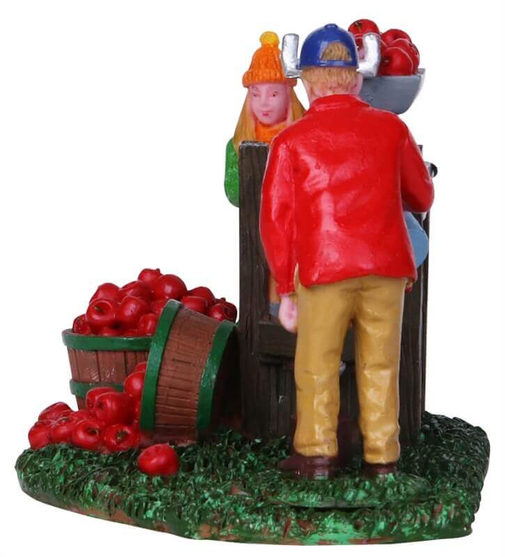lemax-cider-pressing-dad-figurine-village-de-no-l image 4