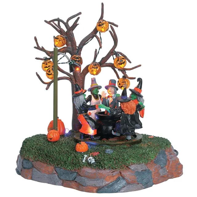 lemax-cooking-up-a-ghoul-maison-hant-e-lumineuse-spooky-town image 1