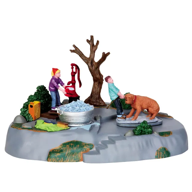 lemax-time-for-a-scrub-sc-ne-anim-e-village-miniature image 1