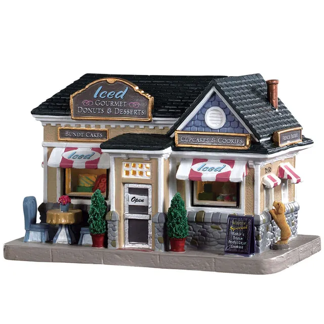 lemax-iced-desserts-boutique-gourmande-lumineuse-caddington image 1