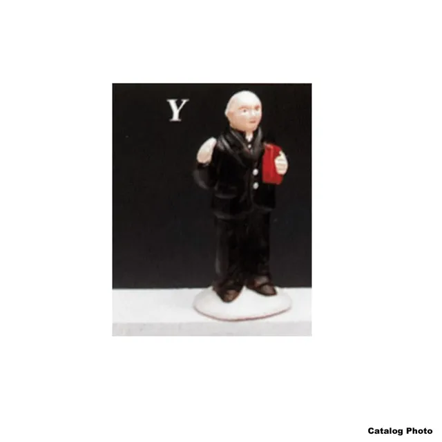 lemax-the-priest-figurine-pr-tre-miniature-village image 1