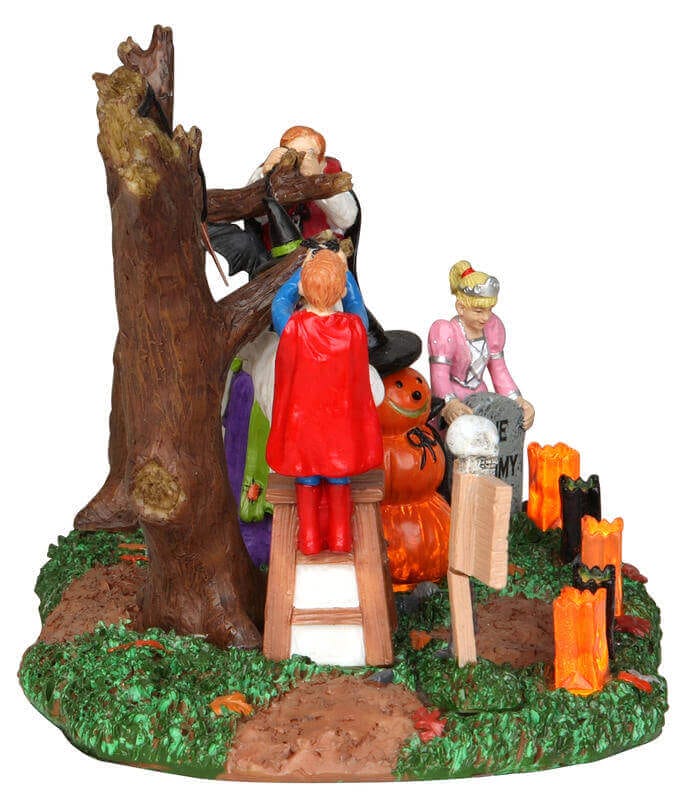 lemax-decorating-for-halloween-figurines-d-coration-halloween image 4